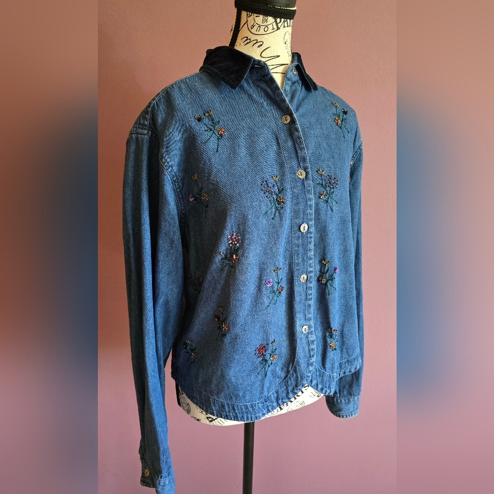 Vintage beaded artsy embroidered shaket shirt top blouse